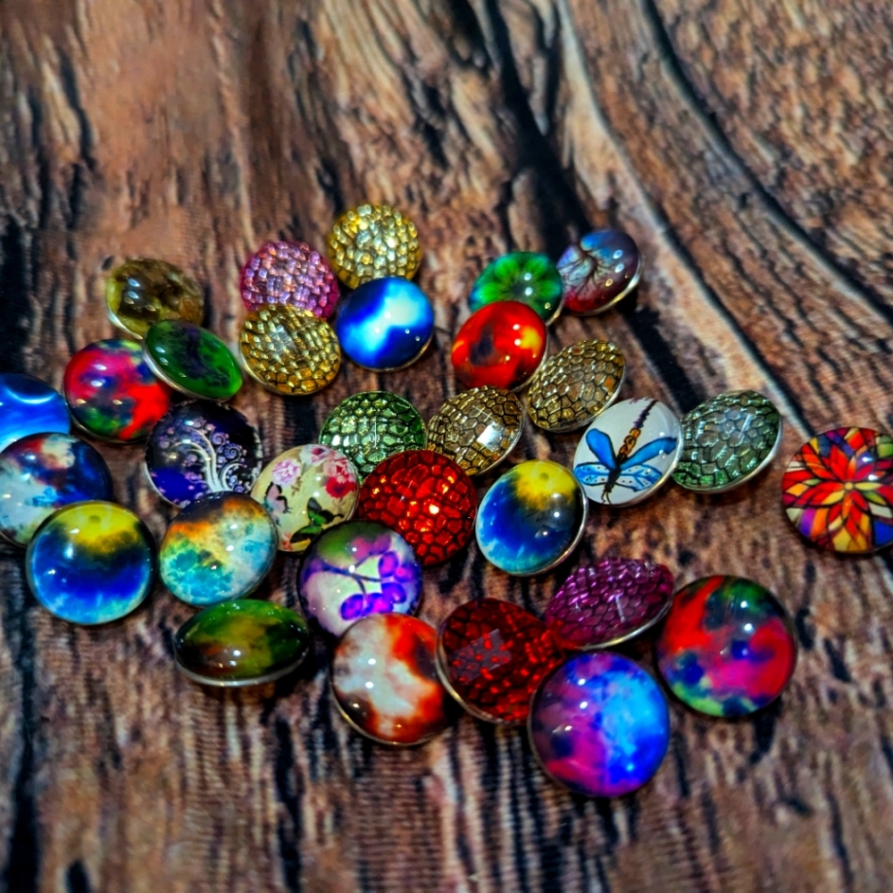 Off brand "Ginger snap" interchangeable buttons
